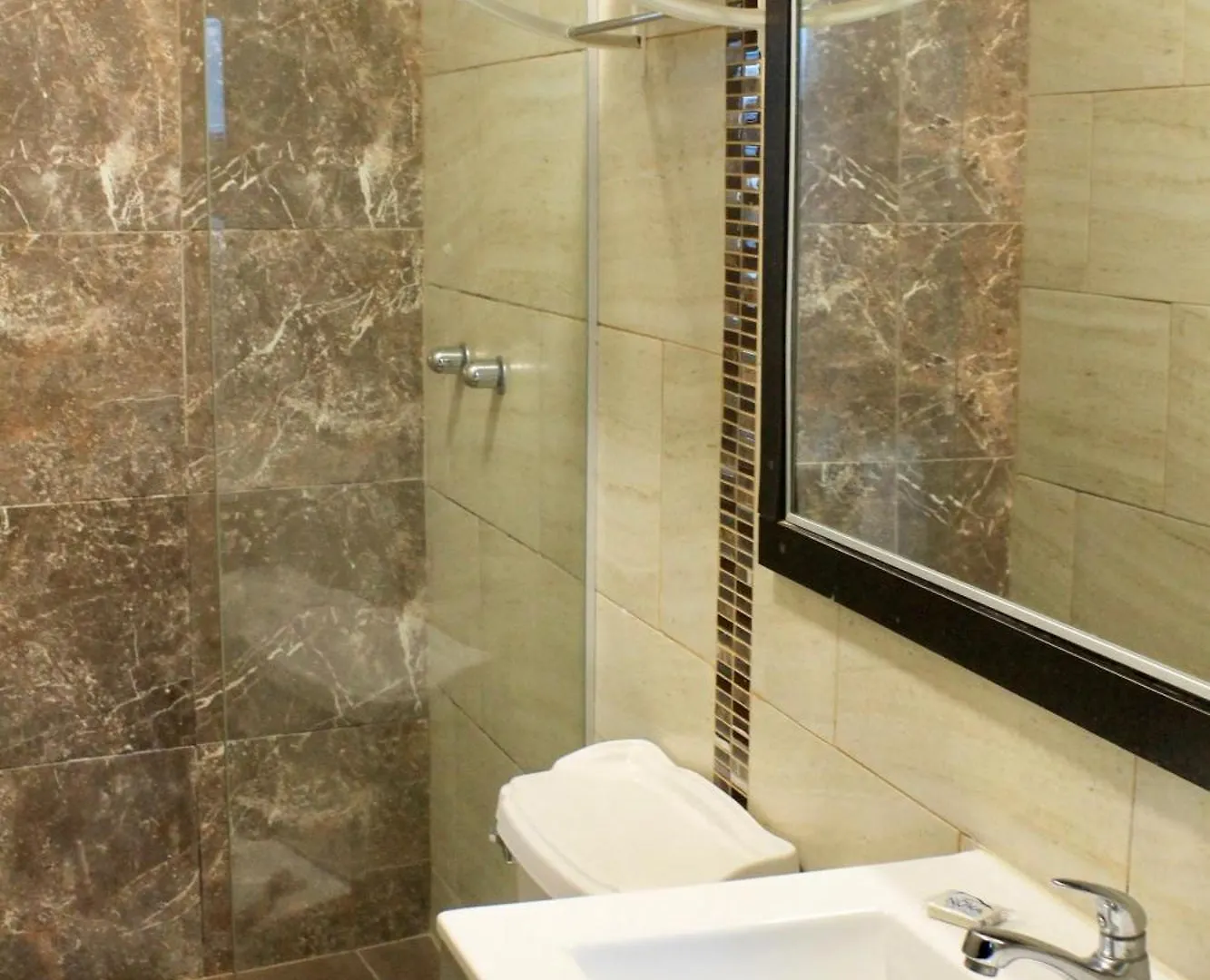***  Hotel Presidente Internacional Guayaquil Ecuador